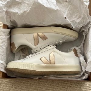 Veja Gold Leather Sneakers! (Size EU 37/US 6)